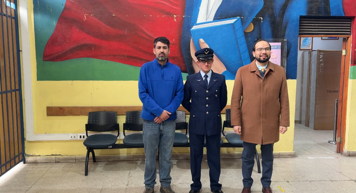 Visita exalumno de Conectividad y Redes